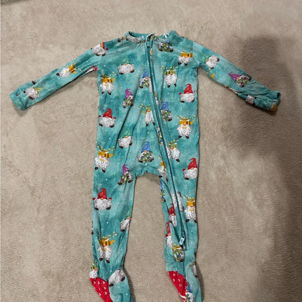 Posh Peanut Santa Print Footie - Teal and Red